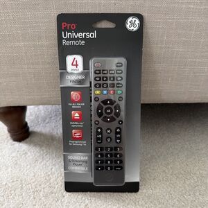 GE Pro Universal Remote Control BRAND NEW SEALED for Vizio, Samsung, Sony 33711